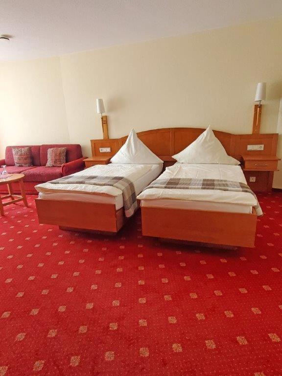 Landhotel Westerwaldgrill Höhn Dış mekan fotoğraf